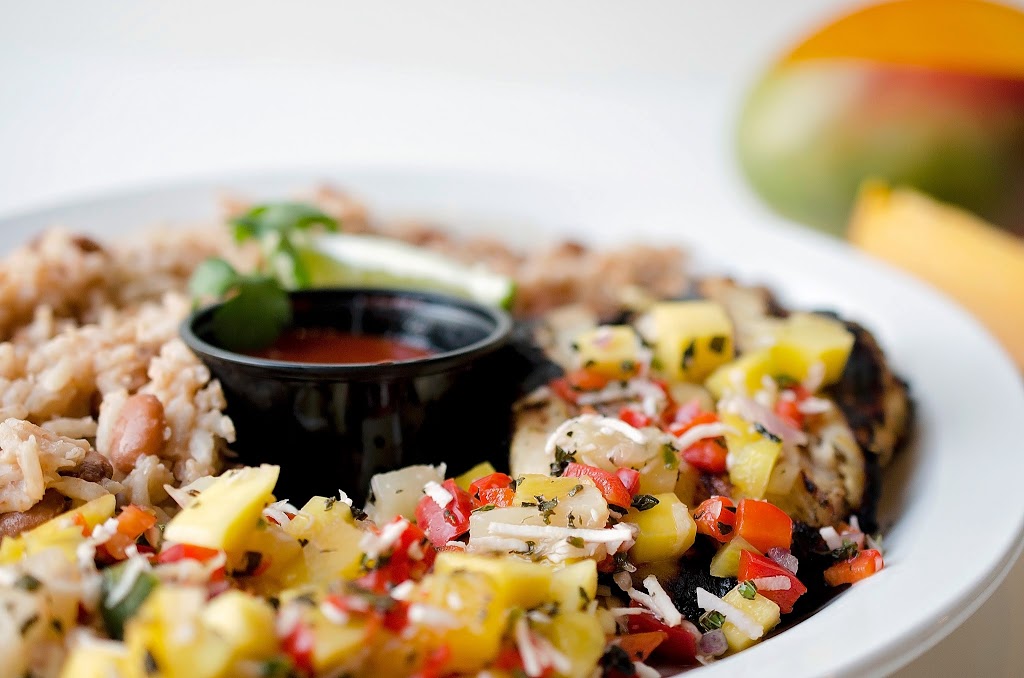 The Family Central Restaurant | 62 Talbot St E, Aylmer, ON N5H 1H4, Canada | Phone: (519) 765-2444