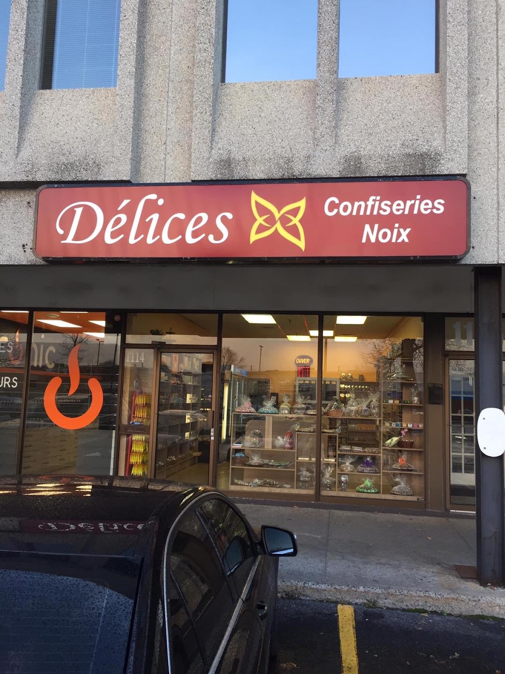 Délice Noix | 1114 Bd du Curé-Labelle, Laval, QC H7V 2V5, Canada | Phone: (514) 463-7214