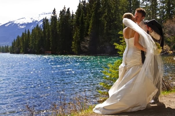 Svitlana | 14628 Stony Plain Rd, Edmonton, AB T5N 3S2, Canada | Phone: (780) 453-5680