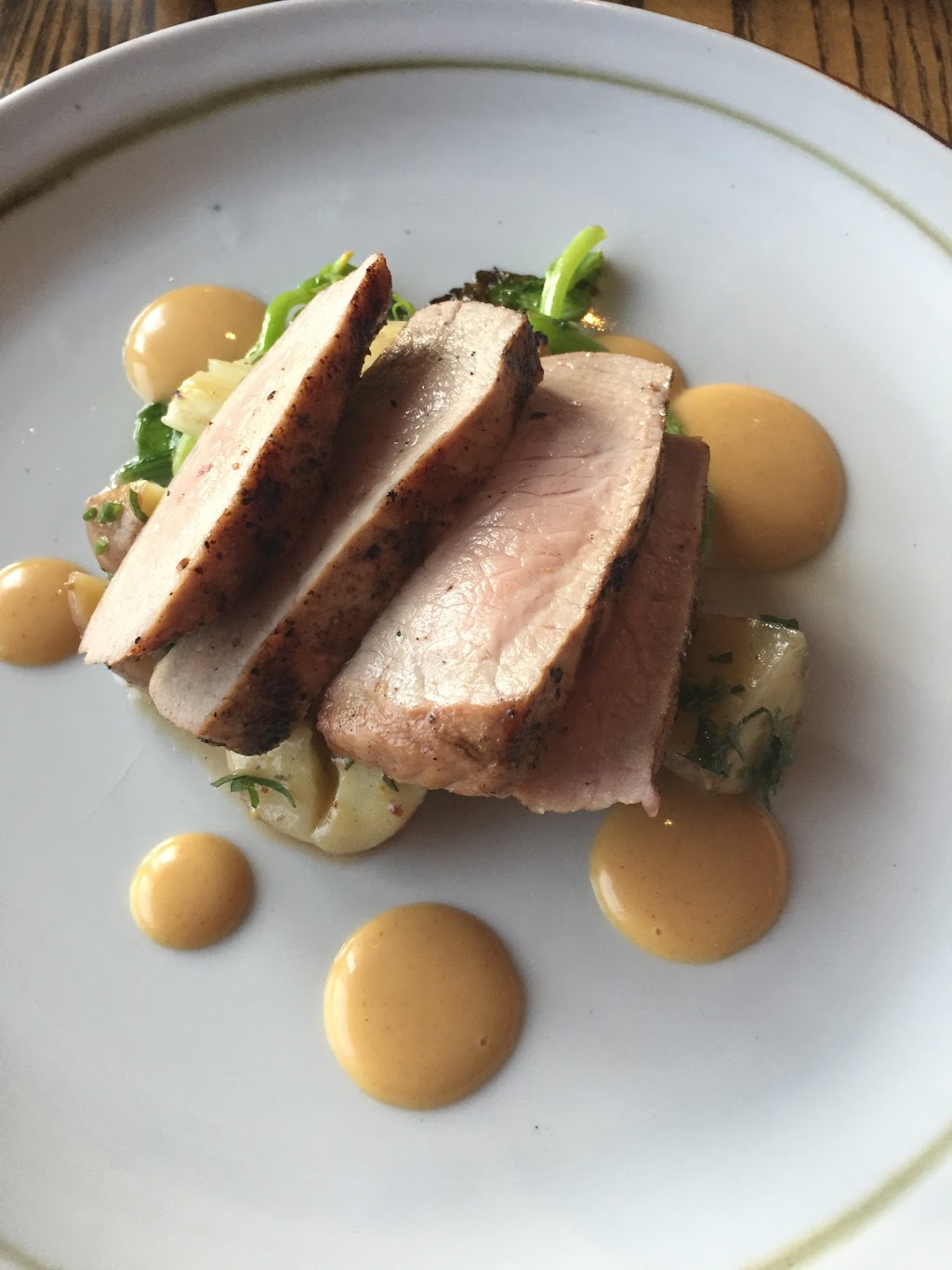 Brux House Craft Beer & Kitchen | 137 Locke St S, Hamilton, ON L8P 4A7, Canada | Phone: (905) 527-2789