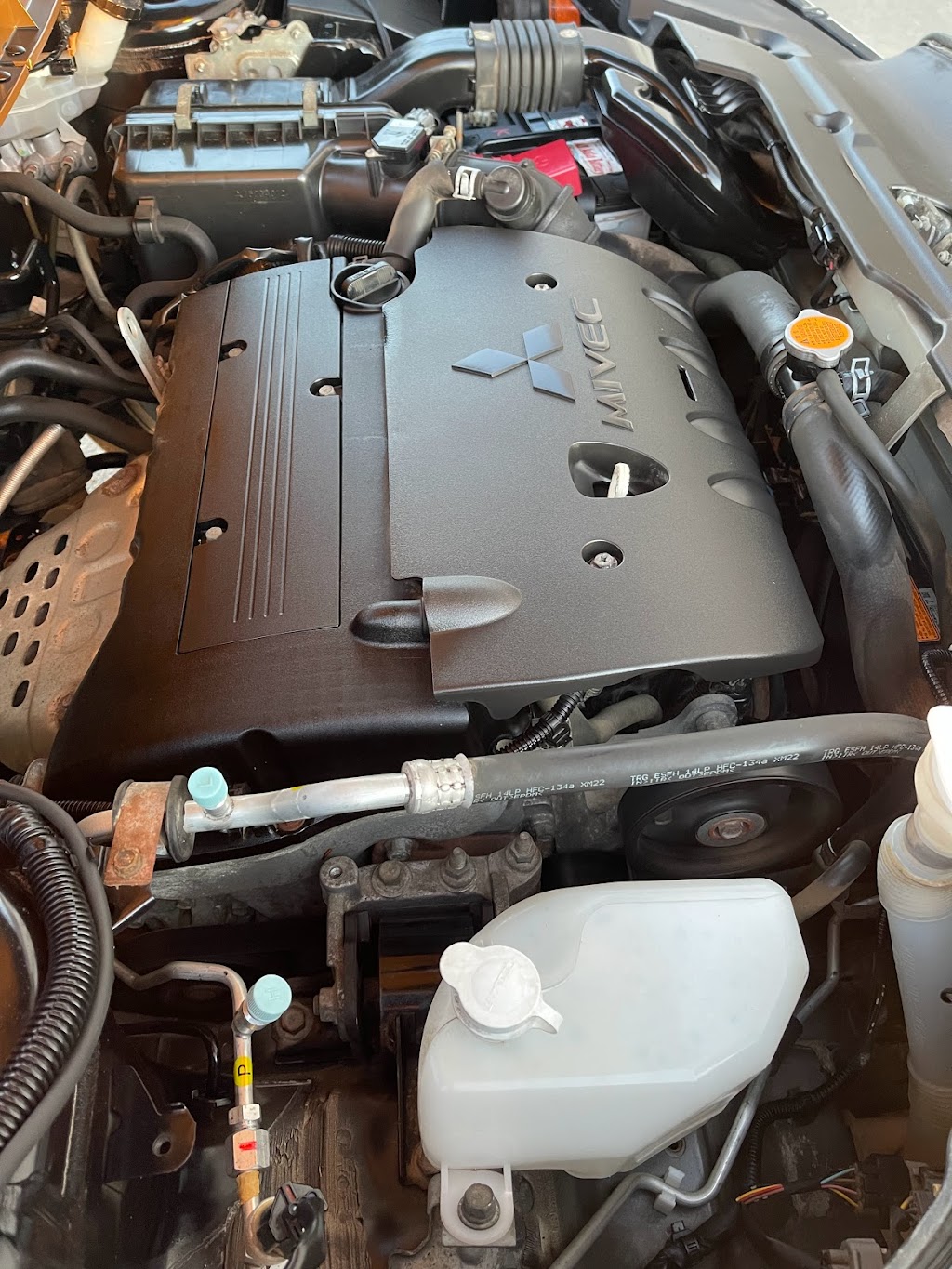 Ultra Pro Auto Detail Inc | 7003 30 St SE bay1, Calgary, AB T2C 1N6, Canada | Phone: (403) 888-0355