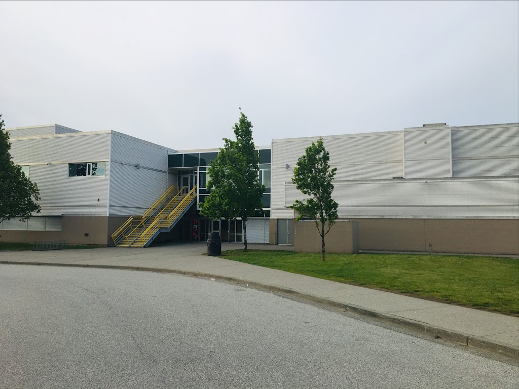 Princess Margaret Secondary School | 12870 72 Ave, Surrey, BC V3W 2M9, Canada | Phone: (604) 594-5458