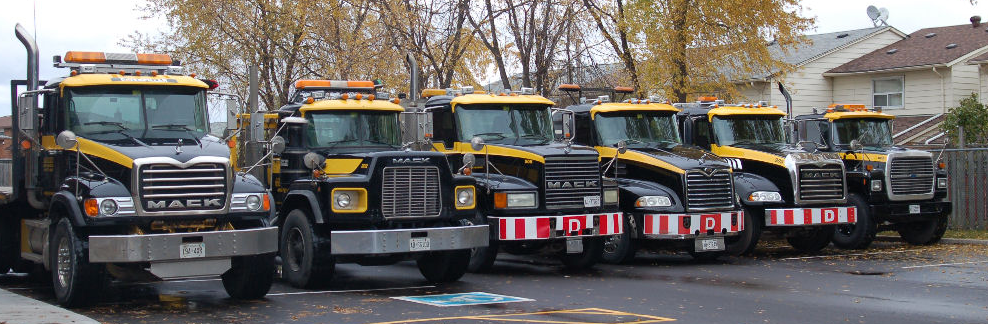 J T Supreme Heavy Hauling LTD | 10 Imperial Ct, Brampton, ON L6T 4X4, Canada | Phone: (416) 747-6661