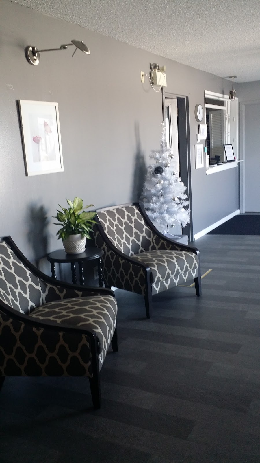 La Vista Motel | 510 SK-16, Foam Lake, SK S0A 1A0, Canada | Phone: (306) 272-3341