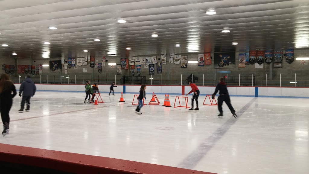 Aréna Mike-Bossy | 163 Boulevard Sainte-Rose E, Laval, QC H7H 1P2, Canada | Phone: (450) 622-7667