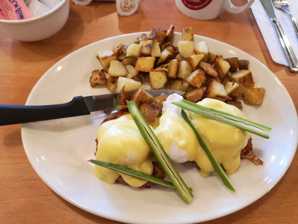 Sunset Grill | 507 Lakeshore Rd E Unit 111, Mississauga, ON L5G 1H9, Canada | Phone: (905) 990-0815