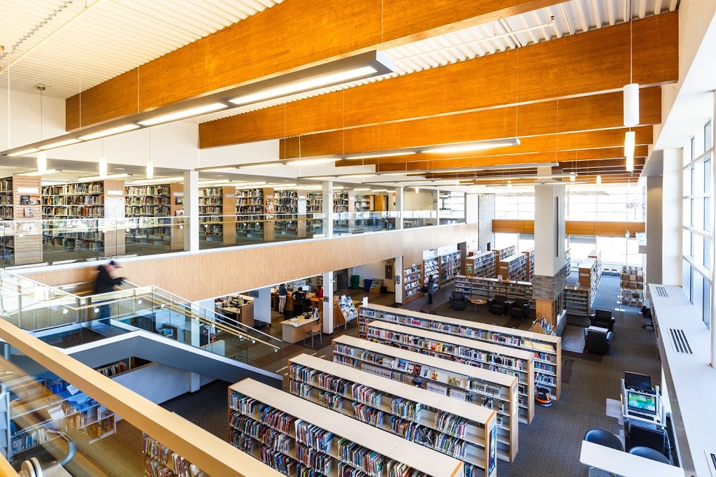 Library Ville De Sainte-Catherine | 5365 Boul Saint-Laurent, Sainte-Catherine, QC J5C 1K1, Canada | Phone: (450) 632-0590 ext. 5230