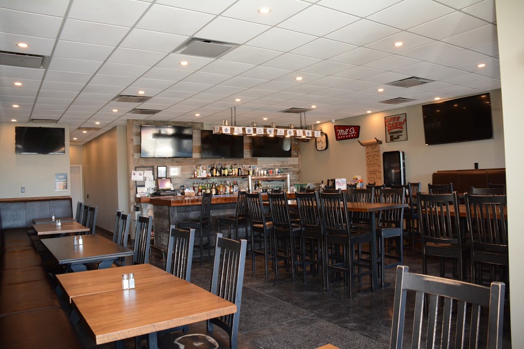 The Pickled Piper Bar & Grill | 210 Guelph St, Georgetown, ON L7G 4A9, Canada | Phone: (905) 877-1848