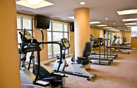 Hearthstone By The Bay | 3 Marine Parade Dr, Etobicoke, ON M8V 3Z5, Canada | Phone: (416) 259-4466