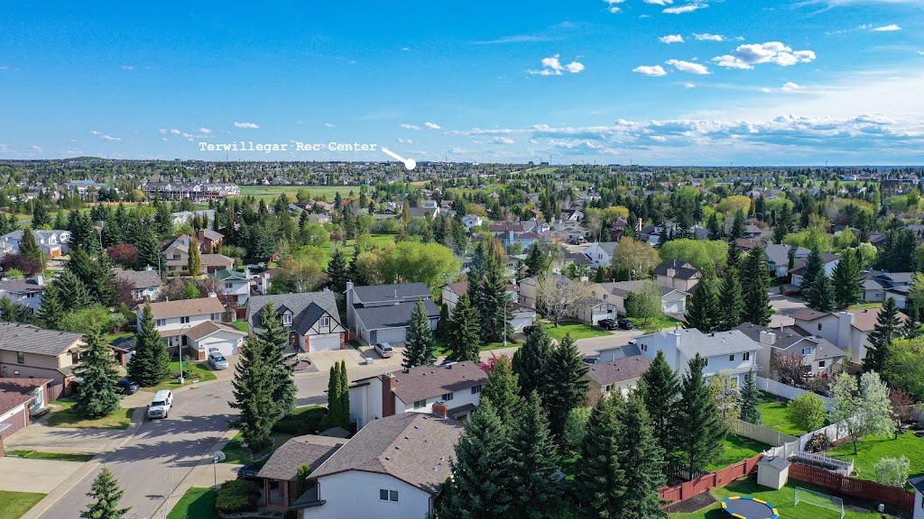Dawyd Drones | 4324 147a St NW, Edmonton, AB T6H 5V8, Canada | Phone: (780) 707-2428