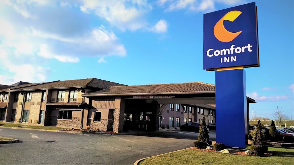Comfort Inn | 2955 Dougall Ave, Windsor, ON N9E 1S1, Canada | Phone: (519) 966-7800
