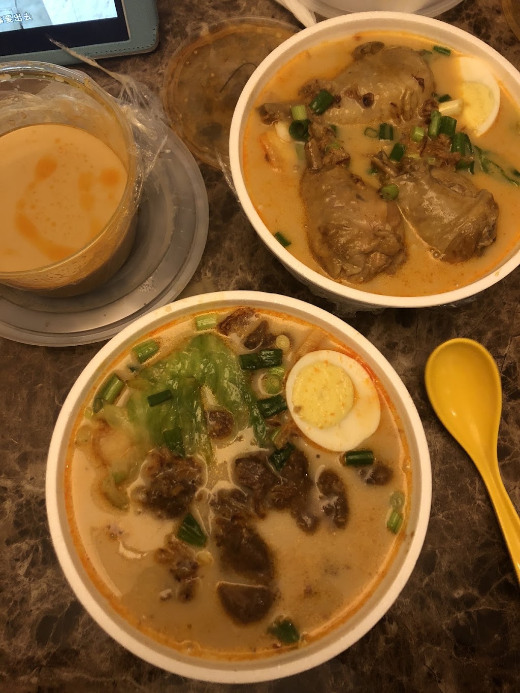 Tropical Delight Noodle House | 10089 Hidden Valley Dr NW, Calgary, AB T3A 5Z7, Canada | Phone: (403) 475-6886