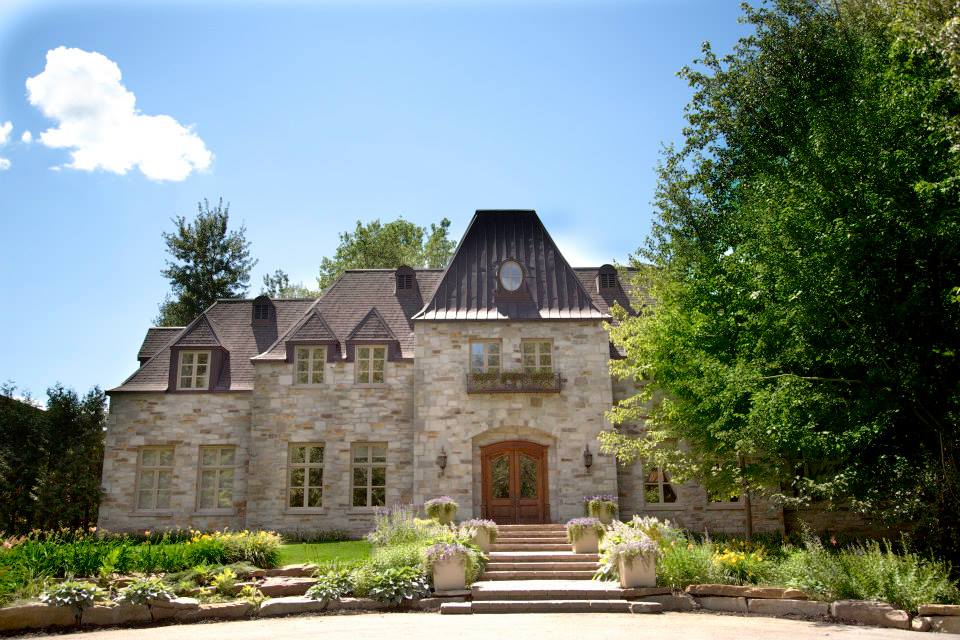 Spa Vitis Médica | 1500 Montée Champagne, Laval, QC H7X 4H9, Canada | Phone: (514) 282-2121