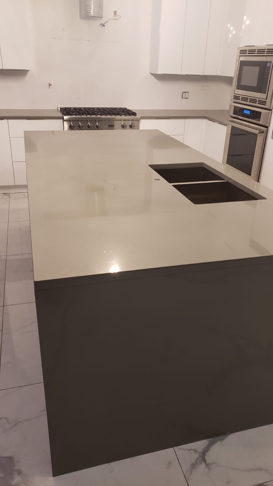 Evier De Cuisine Kitchen Granite Sinks Bathroom Faucets | GRIFON | 644 Bd du Curé-Boivin, Boisbriand, QC J7G 2A7, Canada | Phone: (450) 419-2111