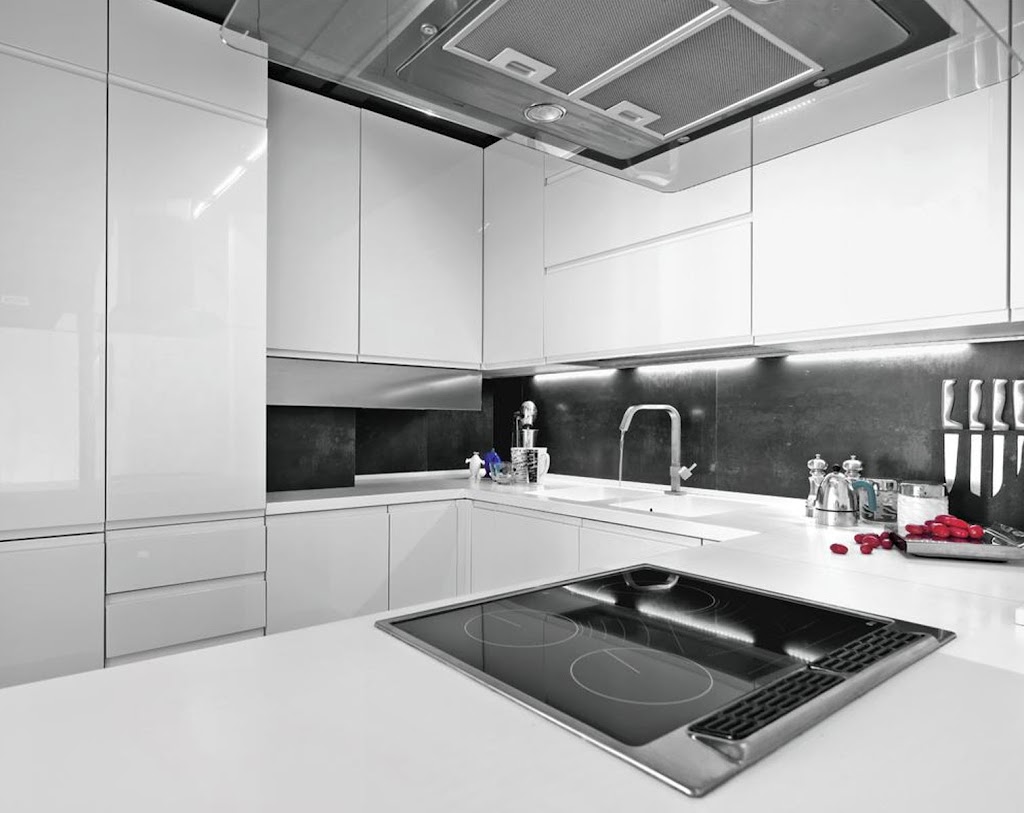 Armoire de Cuisine Fox | 1024 Chem. du Village RR 1, Morin-Heights, QC J0R 1H0, Canada | Phone: (450) 226-8324