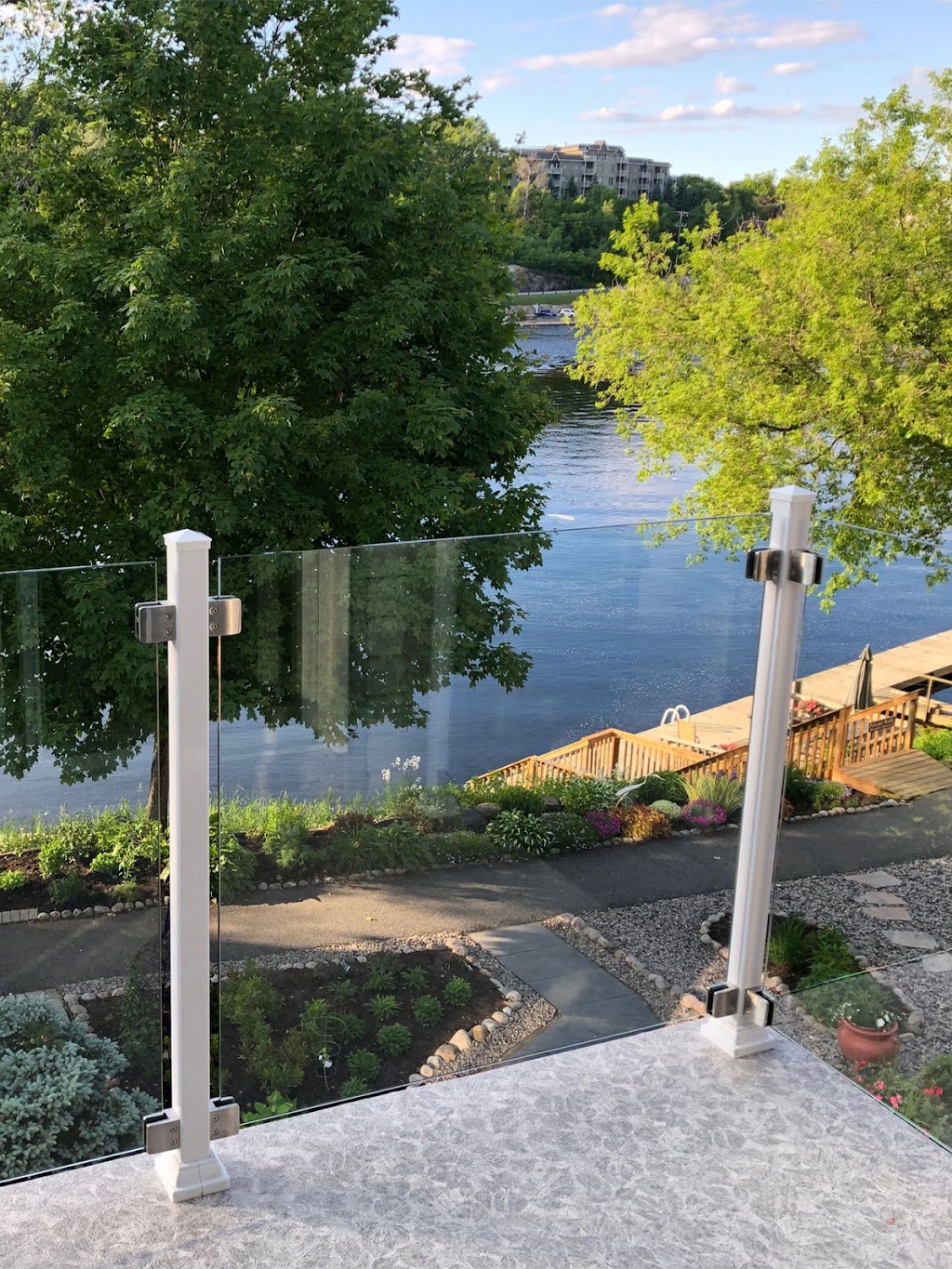 Northern Aluminum Railings | 3557 Southwood Beach Blvd, Washago, ON L0K 2B0, Canada | Phone: (705) 721-3837