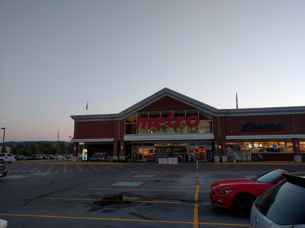 Metro | 640 First St Ext, Collingwood, ON L9Y 4Y7, Canada | Phone: (705) 444-5252