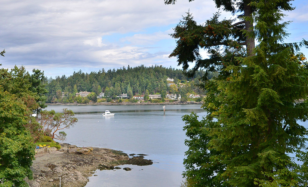 Miraloma on the Cove | 2326 Harbour Rd, Sidney, BC V8L 2P8, Canada | Phone: (250) 483-6790