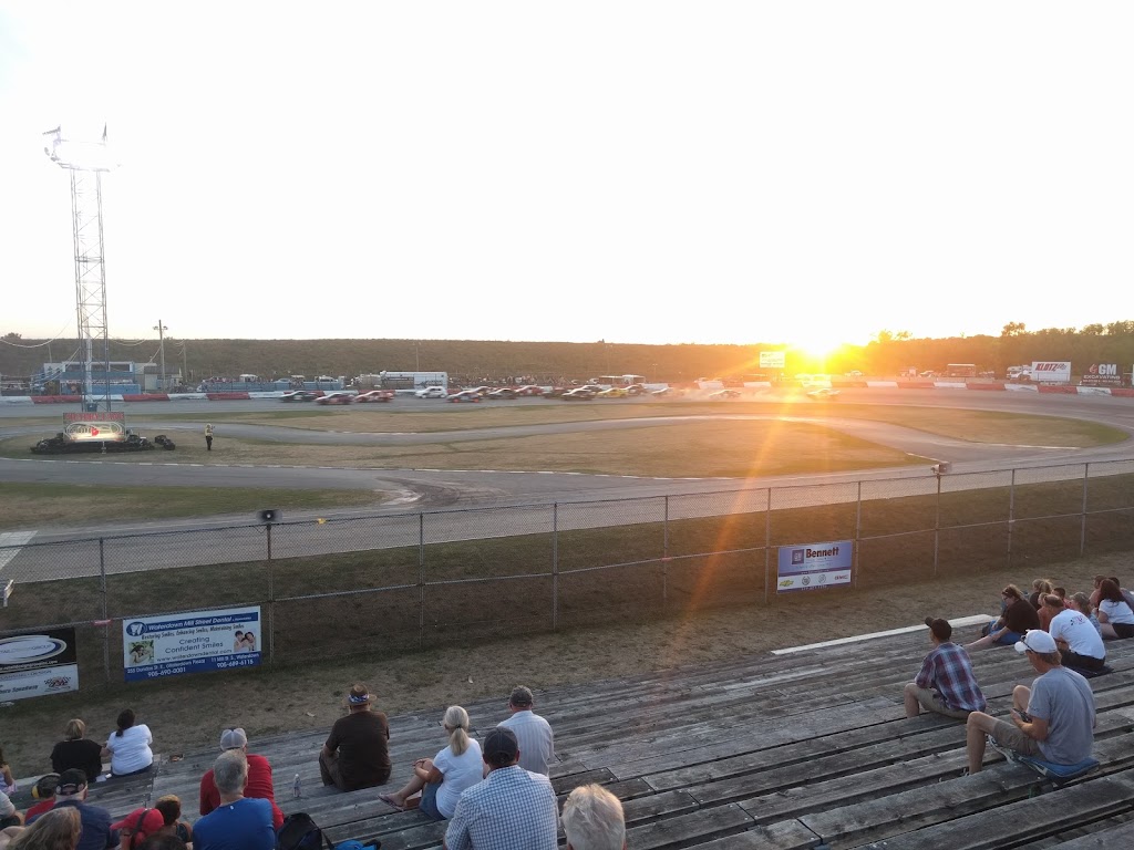 Flamboro Speedway | 873 5th Concession Rd W, Millgrove, ON L0R 1V0, Canada | Phone: (905) 659-3042