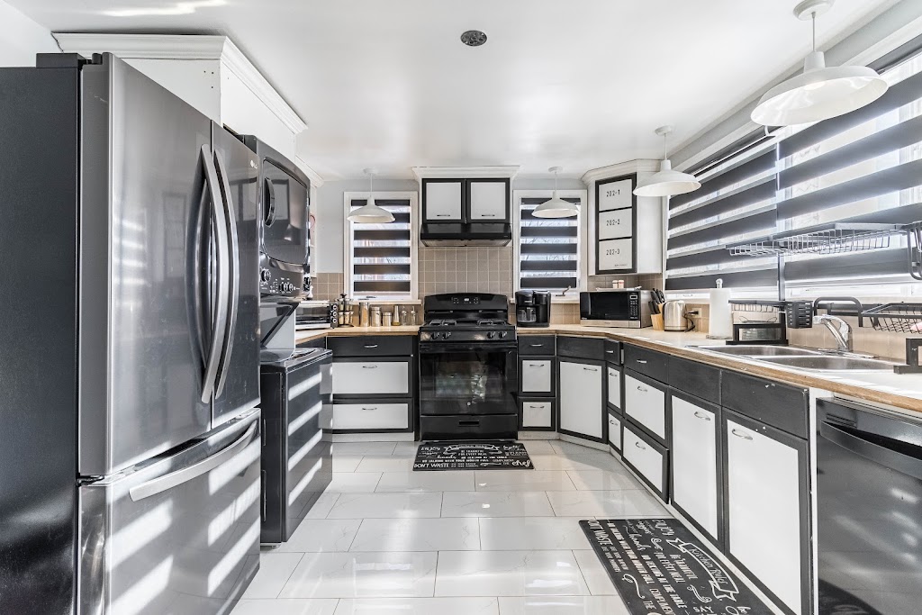 Blessed Properties Inc. | 132 Main St S, Rockwood, ON N0B 2K0, Canada | Phone: (289) 606-1113