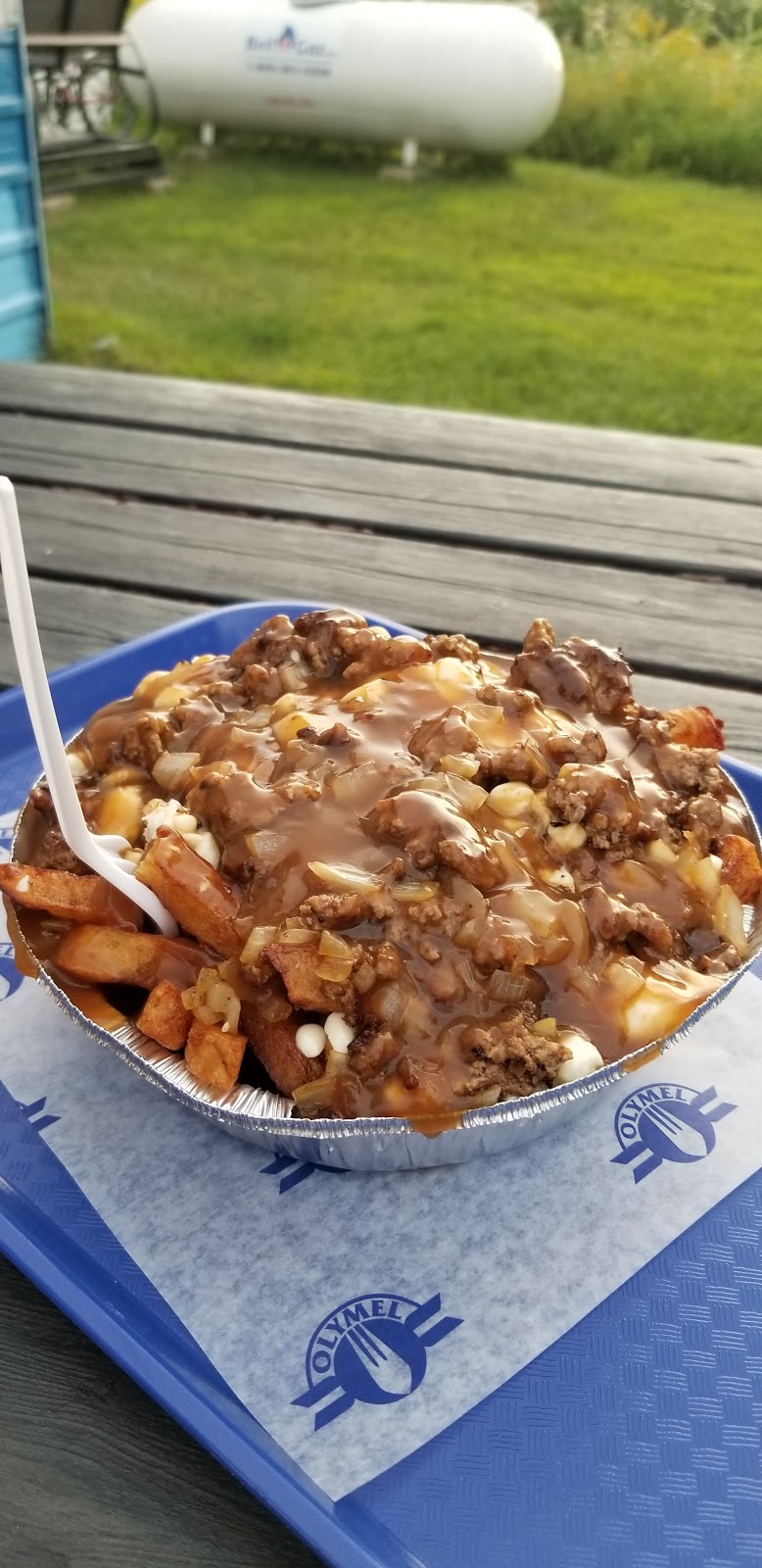 Cantine Relais 202 | 59 QC-202, Lacolle, QC J0J 1J0, Canada | Phone: (450) 246-3550