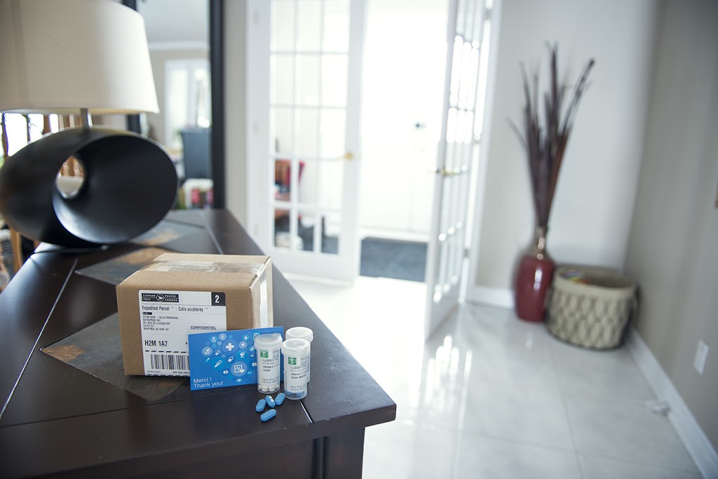Pharmacie Picard & Desjardins | 651 Rue de Louvain E, Montréal, QC H2M 1A7, Canada | Phone: (888) 903-7061
