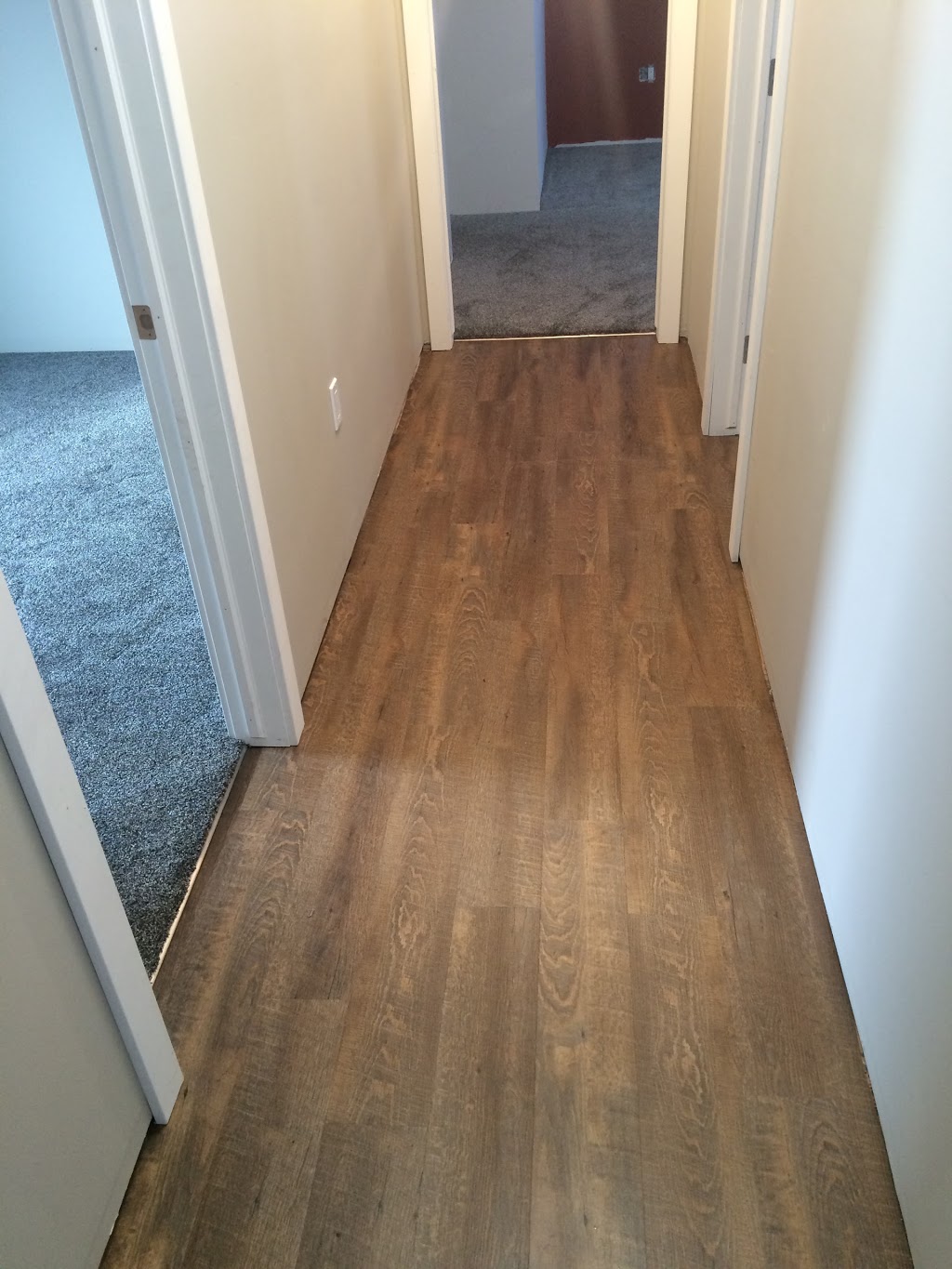 Grand Design Floors | 7815 Flint Rd SE, Calgary, AB T2H 1G3, Canada | Phone: (403) 252-2015