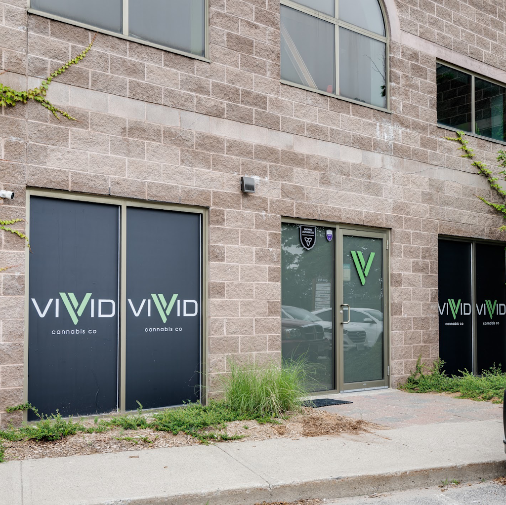 Vivid Cannabis Co. | 3 Progress Dr Unit 3, Orillia, ON L3V 0T7, Canada | Phone: (705) 298-1852
