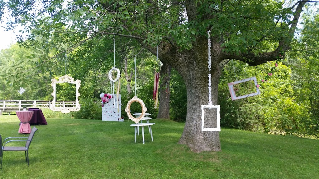 Les mariages de mlle B | Île Perrot, 84 Prom Saint-Louis, Notre-Dame-de-lÎle-Perrot, QC J7V 7P2, Canada | Phone: (514) 726-0840
