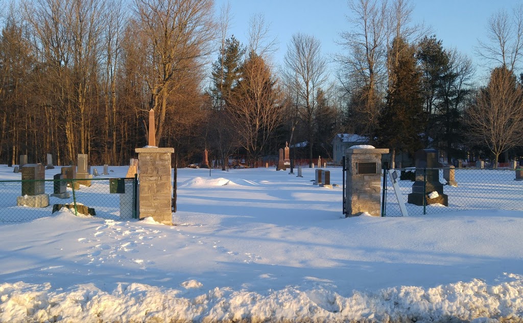 United Cemeteries | cemetery | 2677 Cemetery Side Rd, Carleton Place, ON K7C 3P2, Canada | 6132577370 OR +1 613-257-7370
