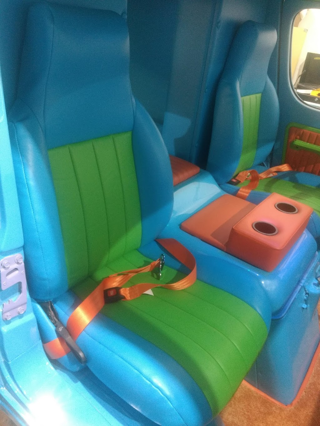 Creative Auto & Upholstery | 101 Longworth Ave, Charlottetown, PE C1A 5A9, Canada | Phone: (902) 367-3993
