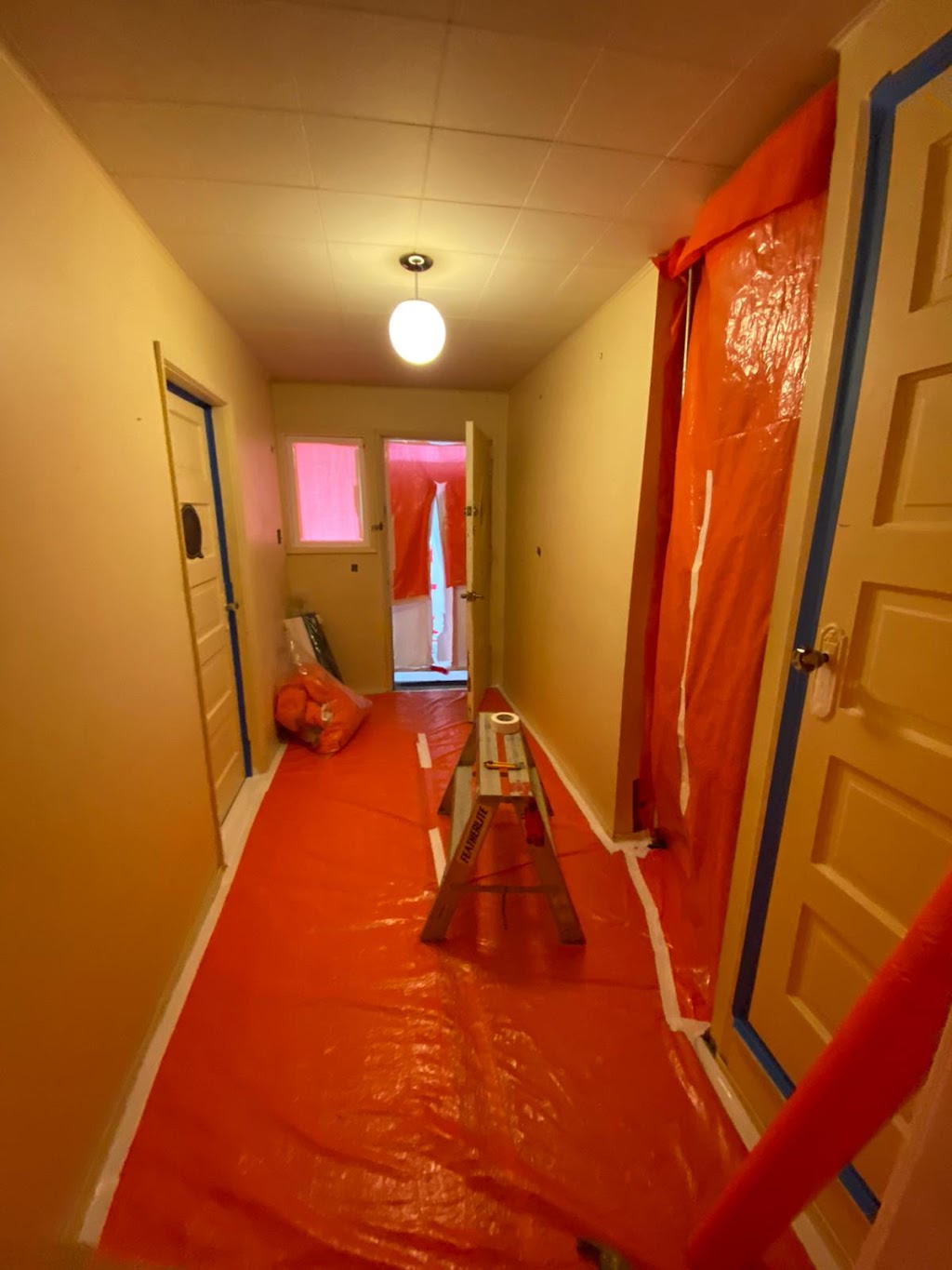 Elemental Asbestos and Mold Removal | 1253 Rockhampton Close, Victoria, BC V9B 6X4, Canada | Phone: (236) 475-8900
