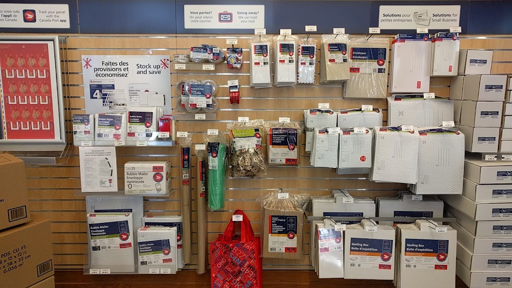 Canada Post | 5 Rue du Fort, Québec, QC G1R 2J0, Canada | Phone: (418) 694-6103
