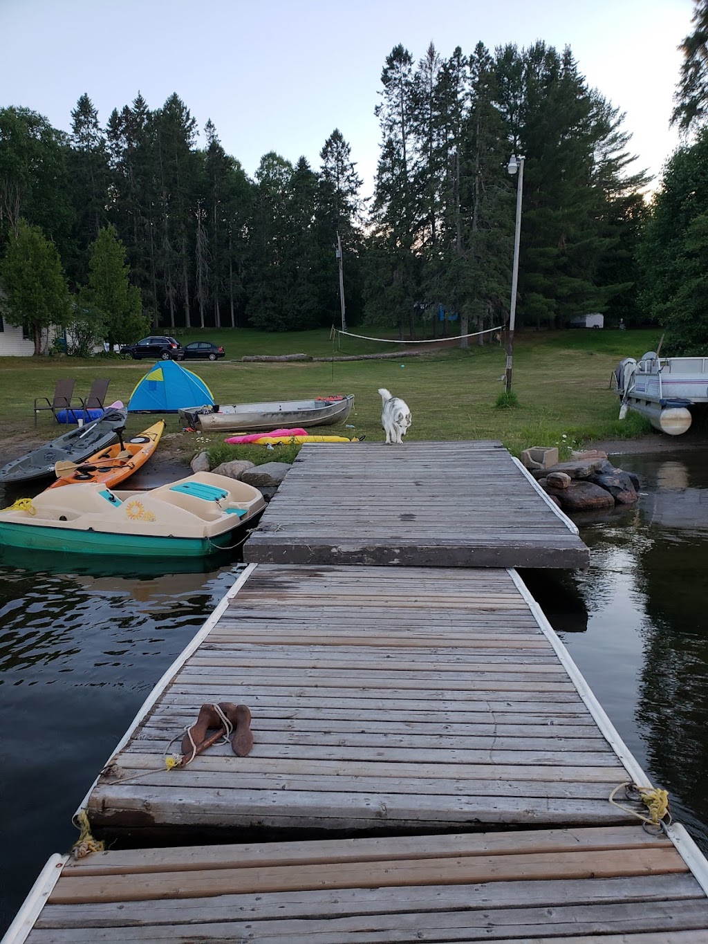Kashaga Lodge | 4660 Haliburton County Rd 21, Haliburton, ON K0M 1S0, Canada | Phone: (888) 330-3746