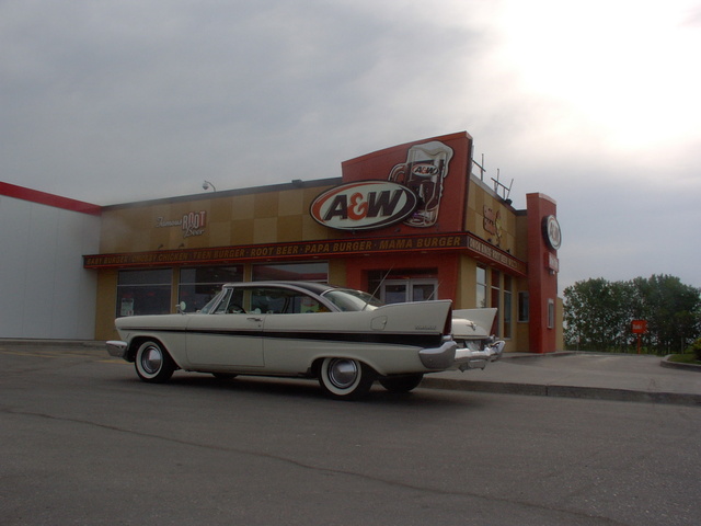 A&W Canada | 351 Yellowhead Hwy, Barrière, BC V0E 1E0, Canada | Phone: (250) 672-2189