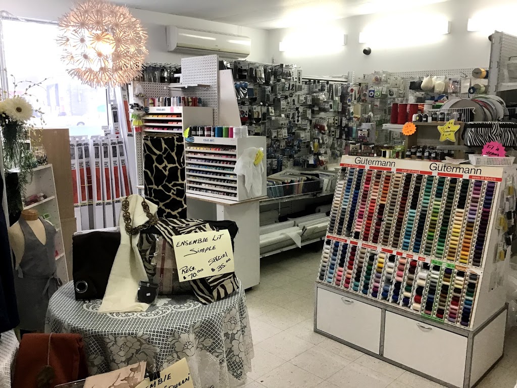 Coupons Chez Aline | 996 Boulevard Bona Dussault, Saint-Marc-des-Carrières, QC G0A 4B0, Canada | Phone: (418) 268-3215
