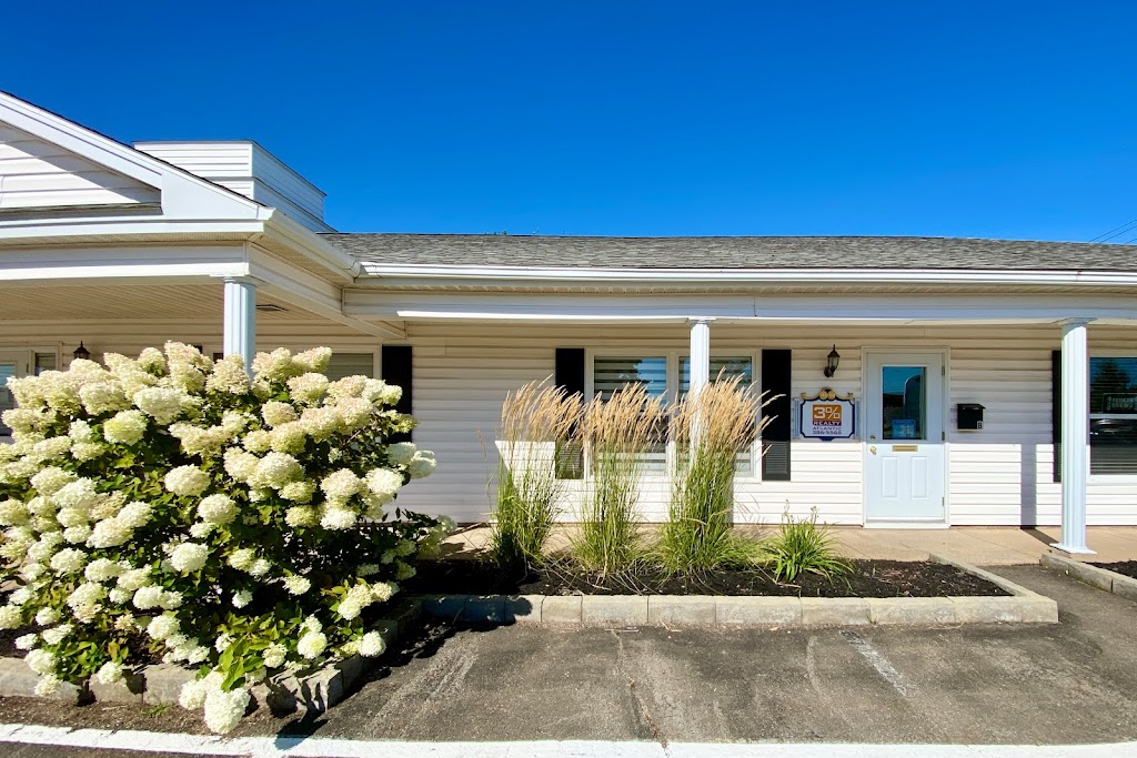 3% Realty Atlantic | 1830 Mountain Rd Suite B, Moncton, NB E1G 1A9, Canada | Phone: (506) 386-5568
