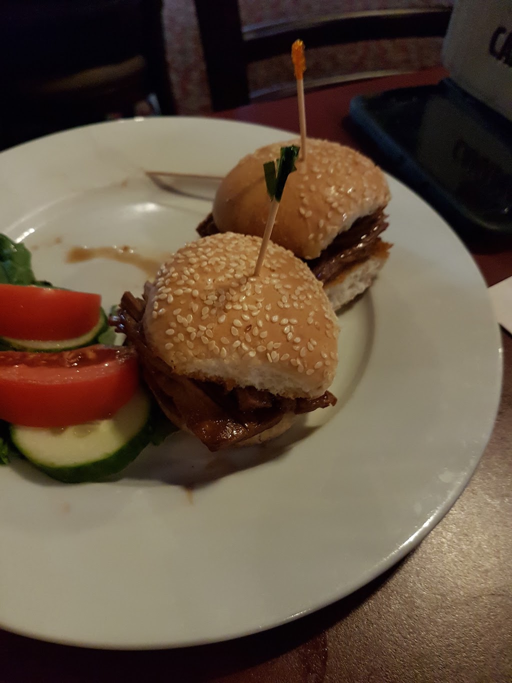 OHaras Public House | 420 Leacock Dr, Barrie, ON L4N 5G5, Canada | Phone: (705) 252-7242