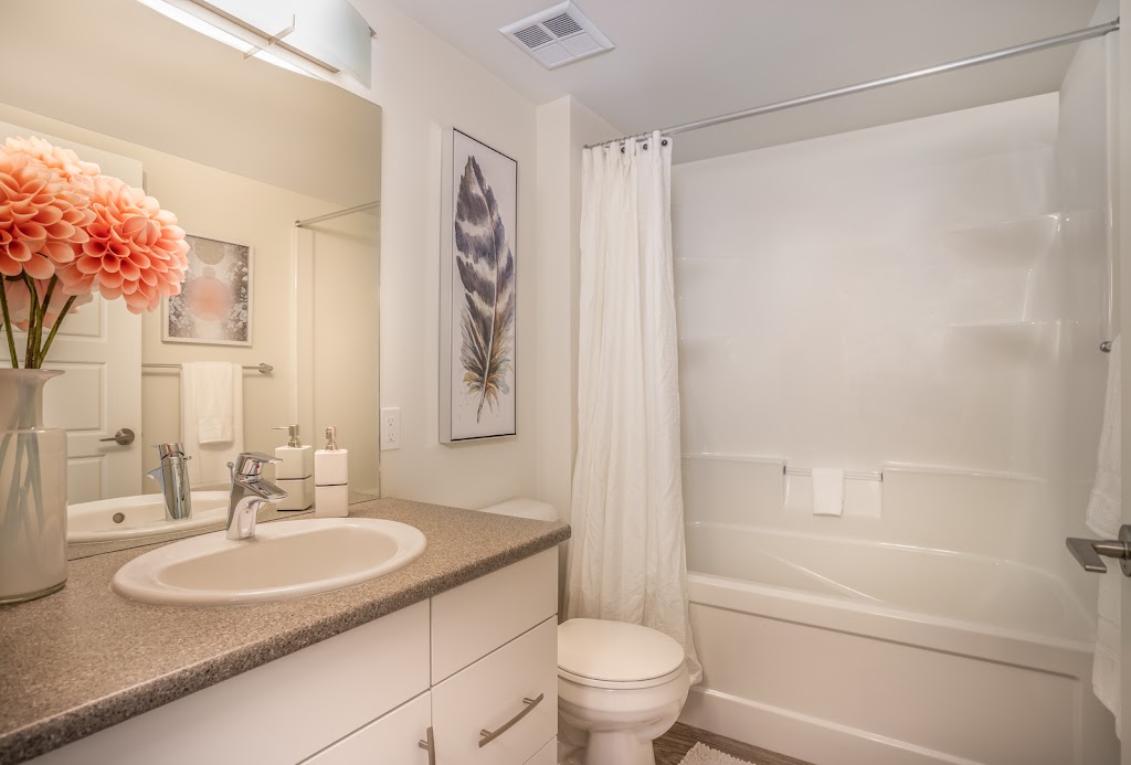 The Charles Condominiums | 545 Dale Blvd, Winnipeg, MB R3R 3Y9, Canada | Phone: (204) 885-5822