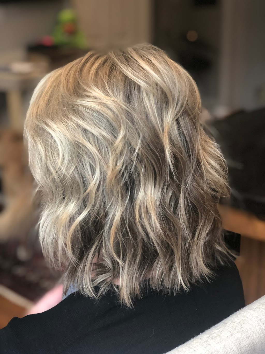TracyAnne Hair | Pierce Pl, New Tecumseth, ON L0G 1W0, Canada | Phone: (647) 537-3755