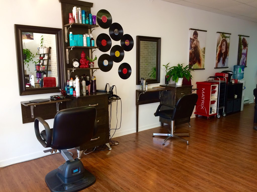 Rebelle Coiffure | 785 Rue Sainte-Hélène, Longueuil, QC J4K 1K5, Canada