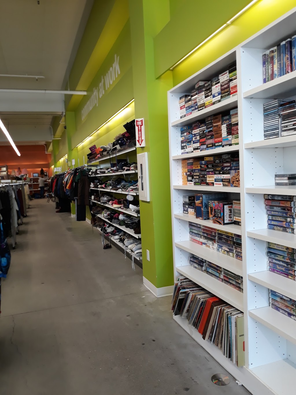 Goodwill Community Store & Donation Centre | 255 Horton St E, London, ON N6B 1L1, Canada | Phone: (519) 850-9000