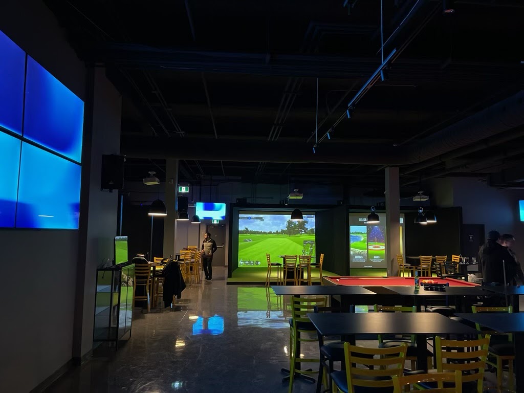 GENERATION GOLF VILLE ST LAURENT | 3500 Boulevard Cote Vertu Ouest, Saint-Laurent, QC H4R 2X7, Canada | Phone: (438) 543-4653