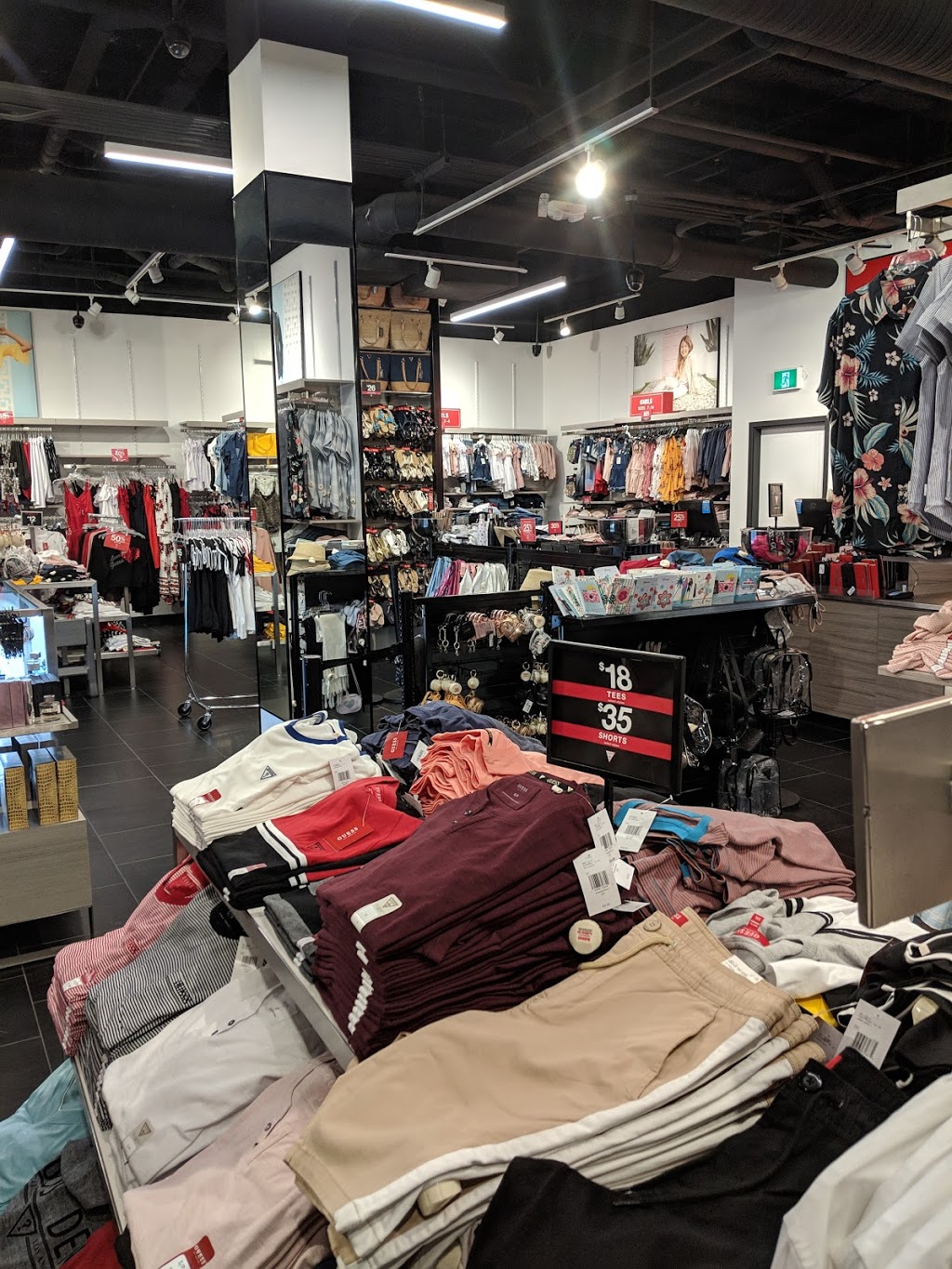 GUESS Factory | 7899 Templeton Station Rd Space 3 / 4, Richmond, BC V7B 0B7, Canada | Phone: (604) 273-0156