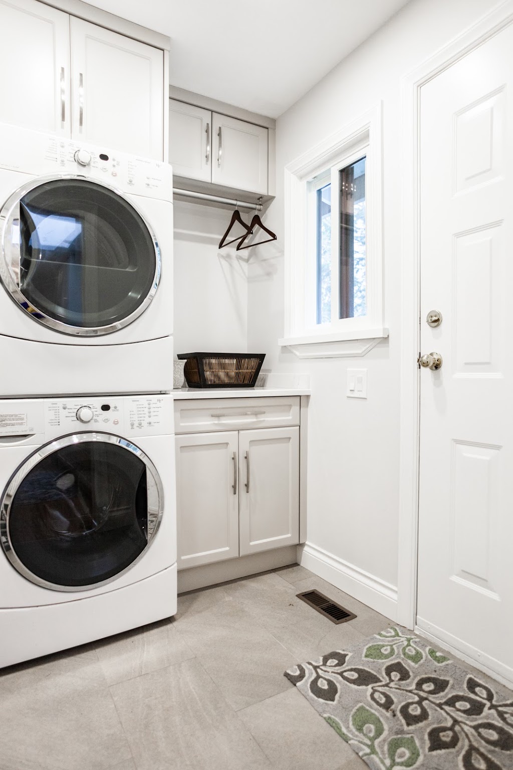 Canadian Renovations Inc. | 10322 168 St, Surrey, BC V4N 1Z4, Canada | Phone: (604) 809-0127
