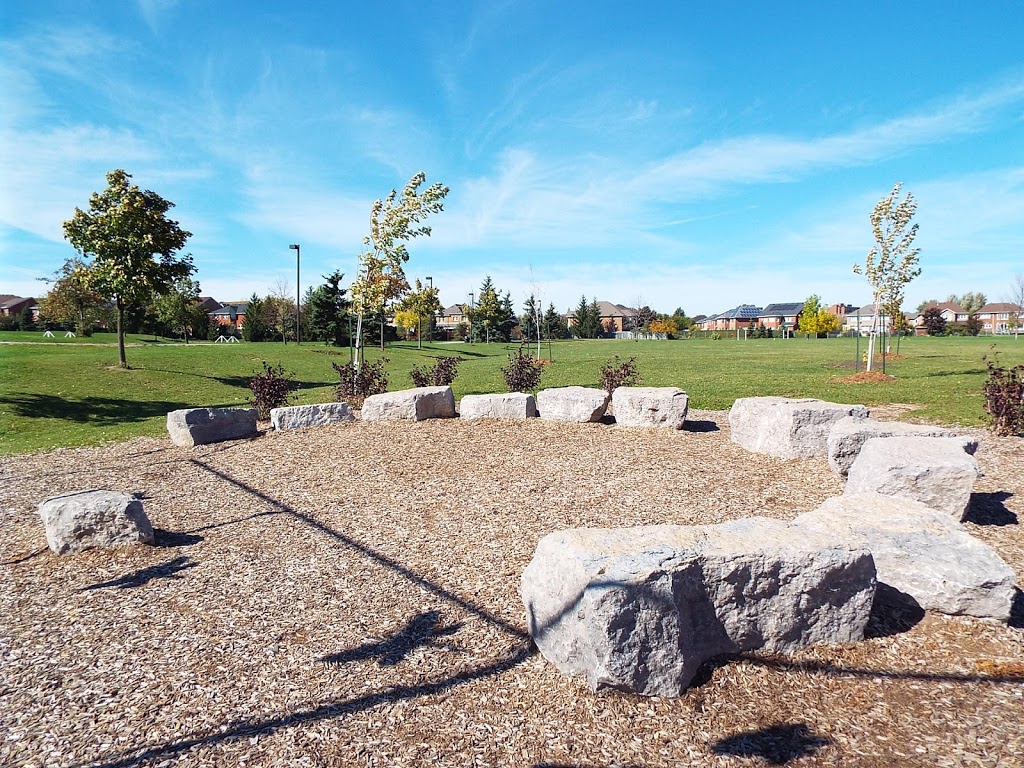 Castlebridge Public School | 2801 Castlebridge Dr, Mississauga, ON L5M 5T5, Canada | Phone: (905) 812-7906