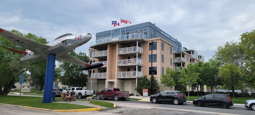 Waterfront Centre | 94 1 Ave, Gimli, MB R0C 1B1, Canada | Phone: (204) 642-4611
