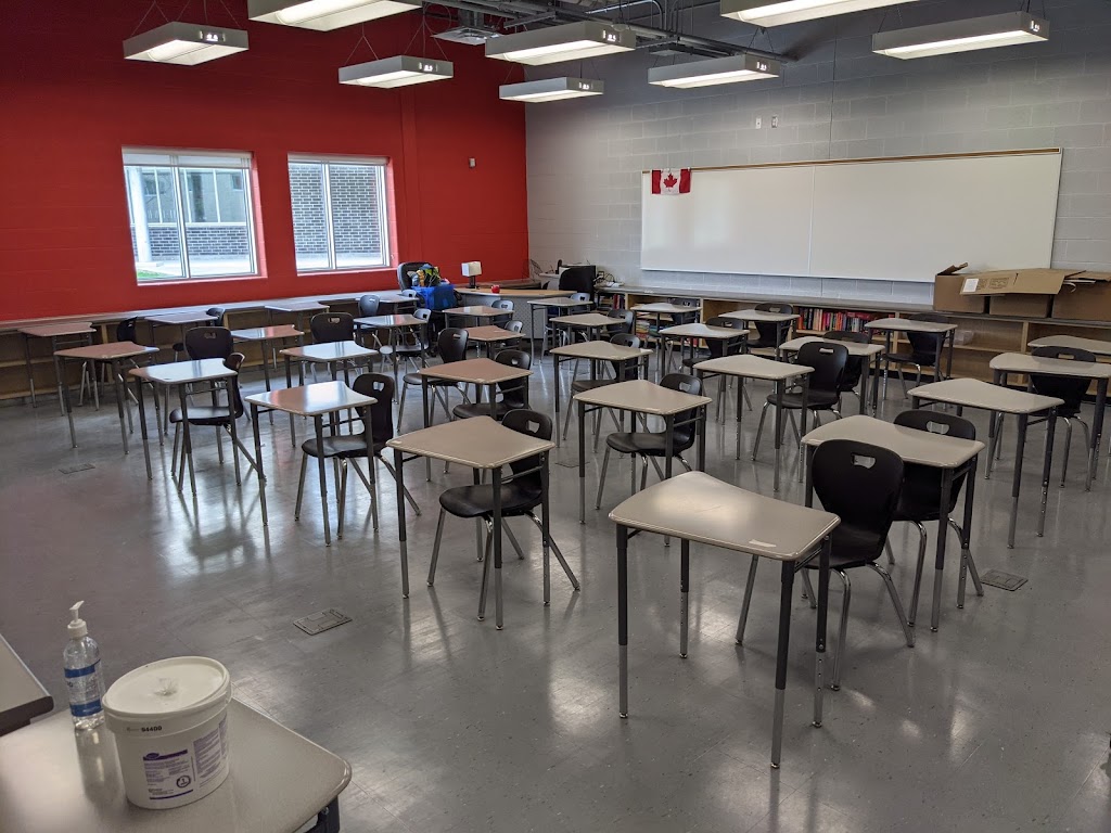 Kingston Secondary School | 145 Kirkpatrick St, Kingston, ON K7K 2P4, Canada | Phone: (613) 544-4811