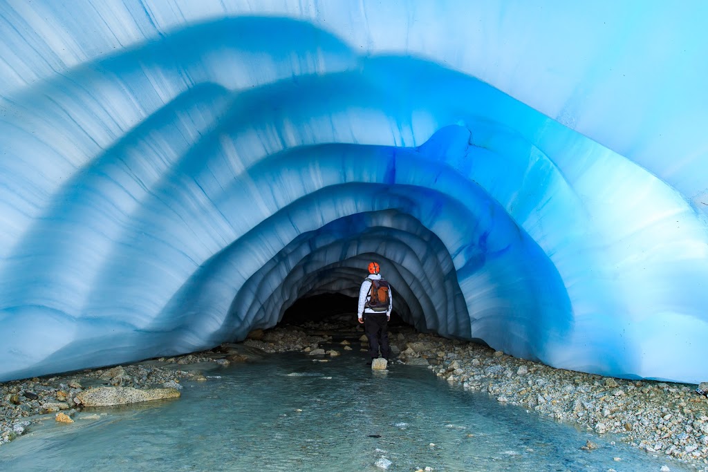 Compass Heli Tours | 1255 Townline Rd, Abbotsford, BC V2T 6E1, Canada | Phone: (778) 242-1145