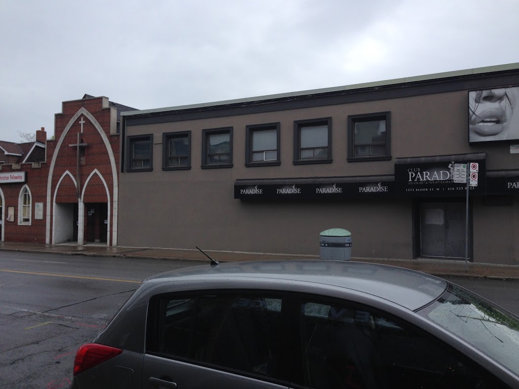 Club Paradise | 1313 Bloor St W, Toronto, ON M6H 1P1, Canada | Phone: (416) 535-0723